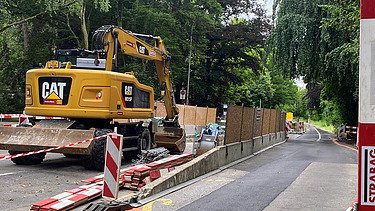 Foto von einem Bagger auf dem Strandbadweg