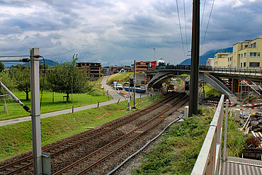 Foto in der Nacht von der STRABAG Baustelle in Zürich