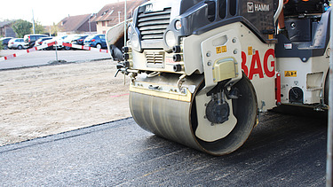 Foto von Asphalteinbau bei Agrola (Landi Tankstellen)