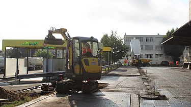 Foto von Asphalteinbau bei Agrola (Landi Tankstellen)