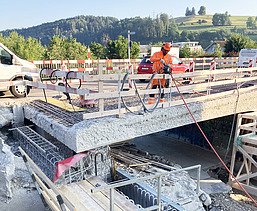 Foto von Bauarbeiten an der Tössbrücke