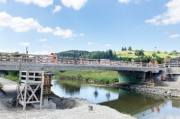 Foto von Bauarbeiten an der Tössbrücke