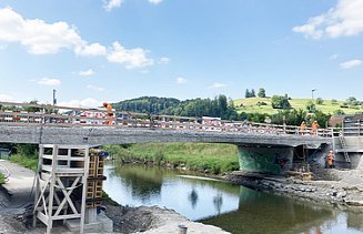 Foto von Bauarbeiten an der Tössbrücke