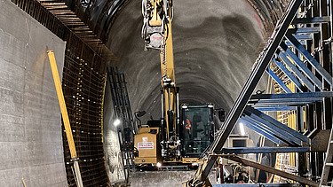 Im Kerenzerbergtunnel / Sicherheitsstollen